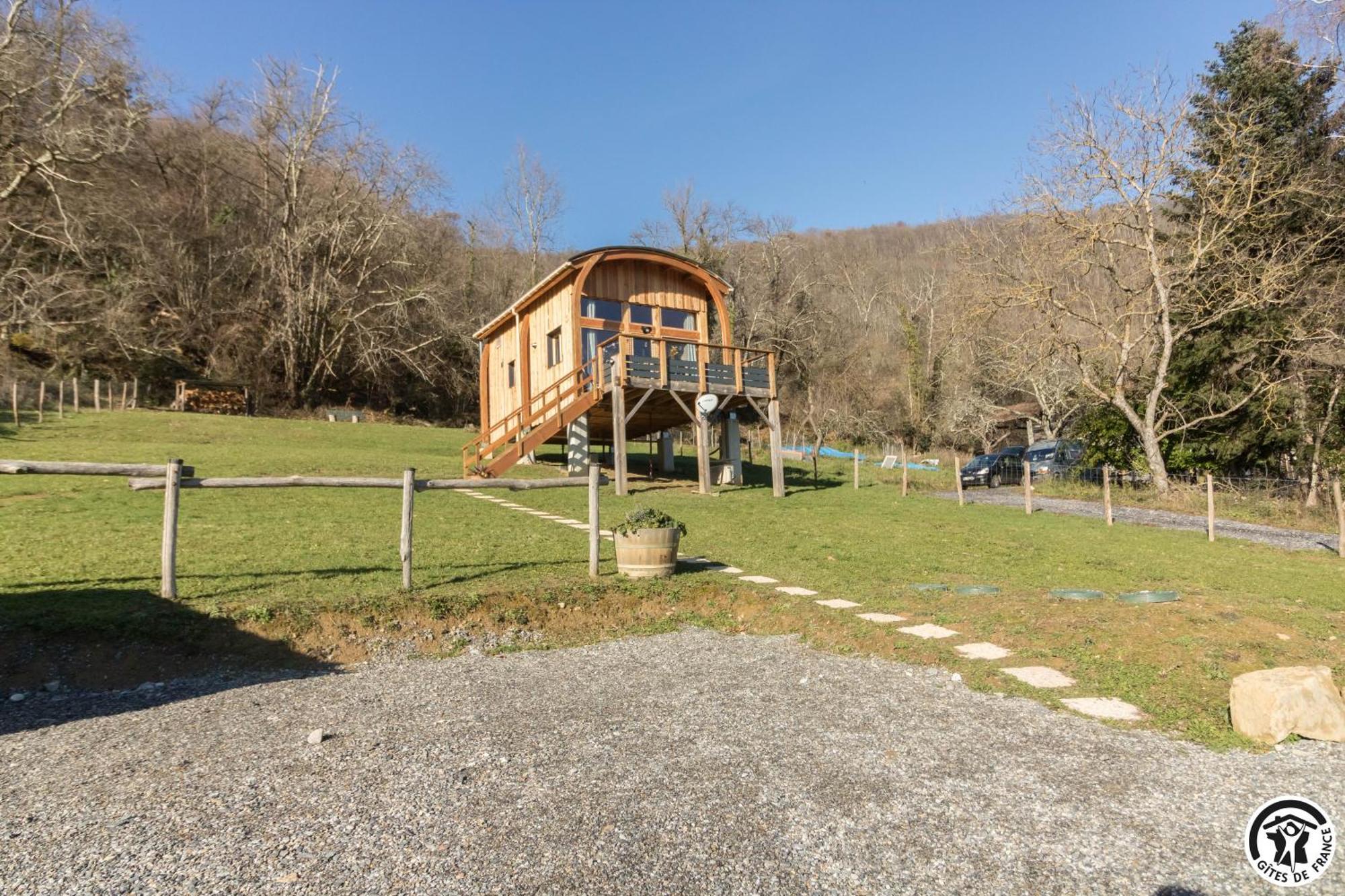 Gite Cabane Insolite Pyrenees Sauveterre-de-Comminges Exteriör bild